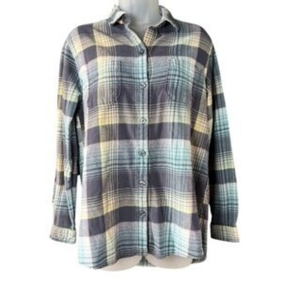 Old Navy The BOYFRIEND Aqua Blue And Gray Womens Flannel Pockets Button Down - Picture 2 of 2